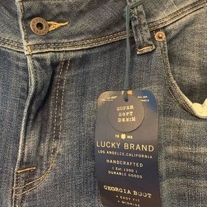 NEW Lucky Brand Women’s 14 Jeans - SUPER SOFT!